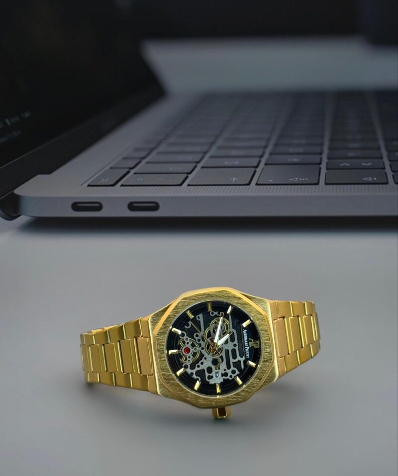Audemars Piguet Royal Oak Offshore (Replica) - Image 3