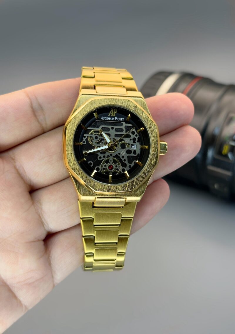 Audemars Piguet Royal Oak Offshore (Replica) - Image 2